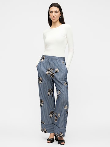 Munthe - Loosefit Pantalón 'NIKITA' en azul