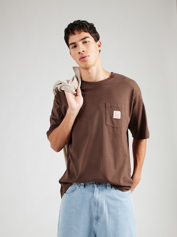 LEVI'S ® Póló - barna: elől