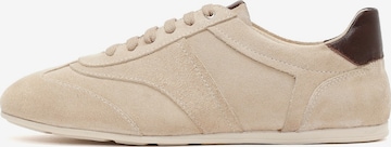 Baskets basses Derimod en beige : devant