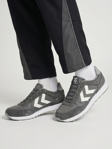 Hummel Sneakers laag 'PARLERMO' in Grijs: voorkant