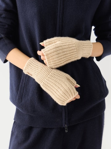 GOBI Cashmere Torgvantar 'Rib-Knit Cashmere Gloves' i beige: framsida