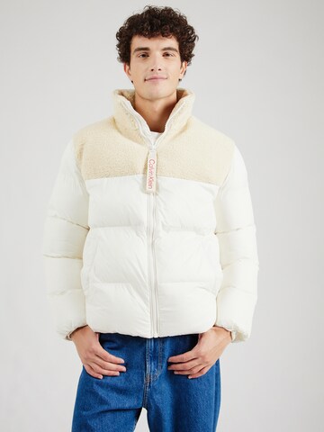 Veste d’hiver Calvin Klein Jeans en beige : devant