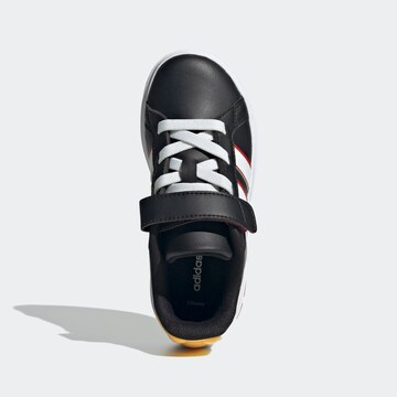 ADIDAS SPORTSWEAR Sportschuh 'Grand Court Mickey' in Schwarz