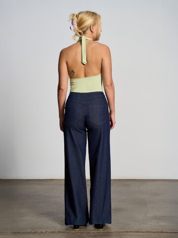 Loosefit Jean 'Tansy Daze Dreaming' florence by mills exclusive for ABOUT YOU en bleu