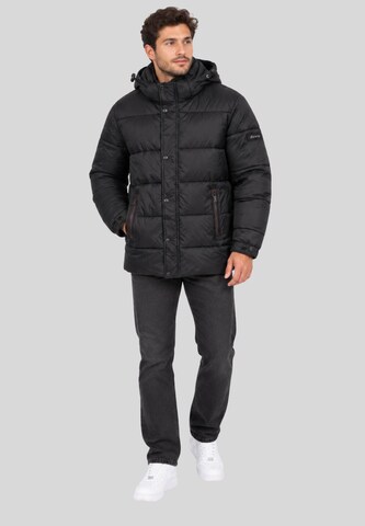 Elara Winterjas in Zwart: voorkant