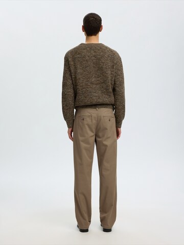 Regular Pantalon chino 'SLMMILES' SELECTED en marron
