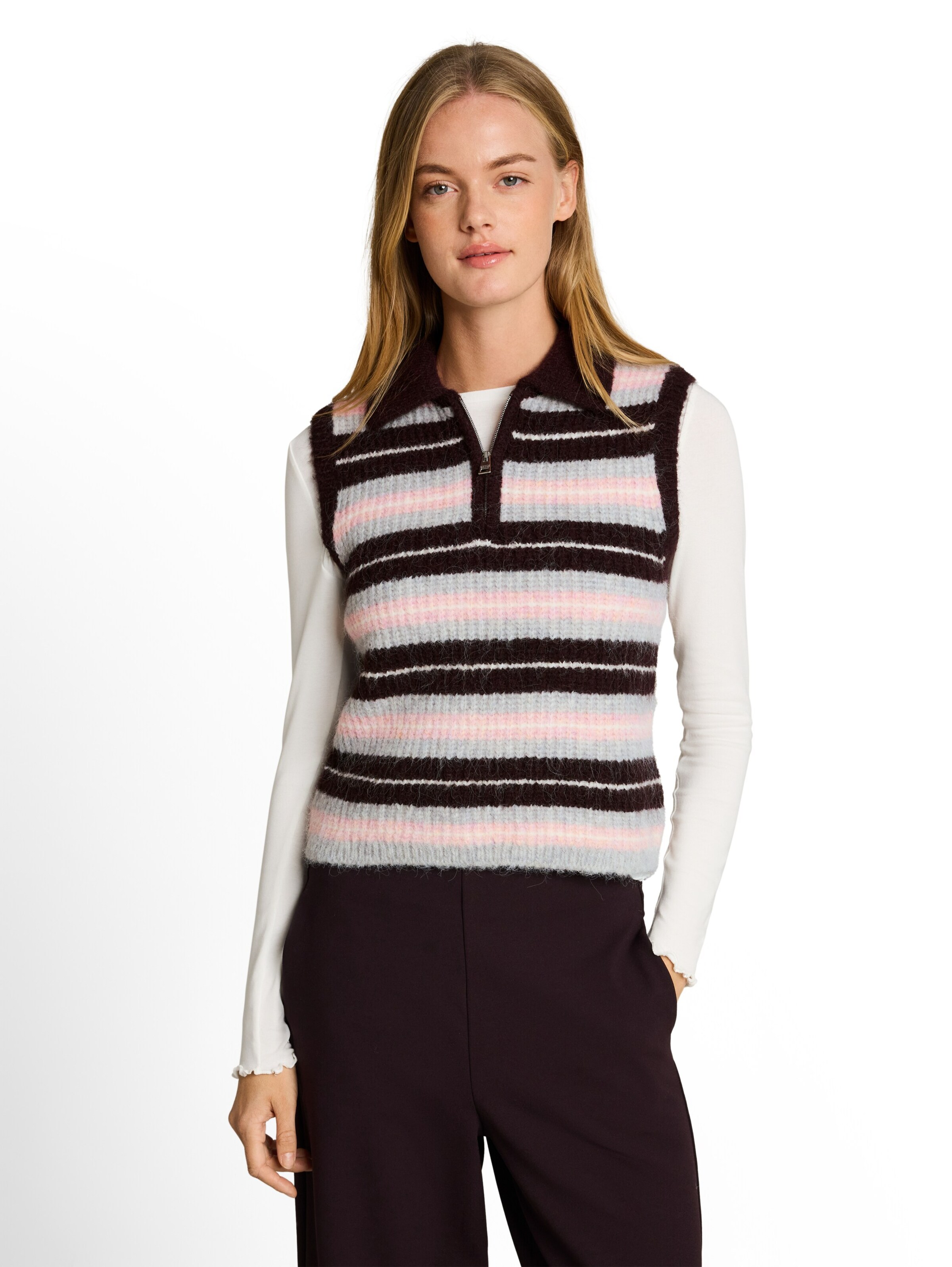 Pullunder de la TOM TAILOR DENIM pe negru: față