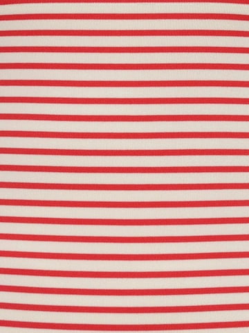 Moves Shirt in Rood