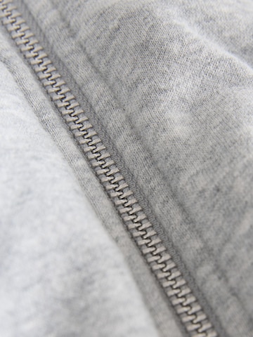 Next - Sudadera con cremallera en gris