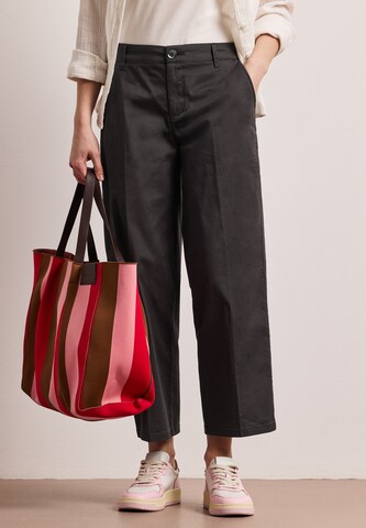 STREET ONE Loose fit Pleated Pants in Brown: front