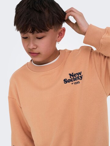 Only & Sons Sweatshirt in Beige