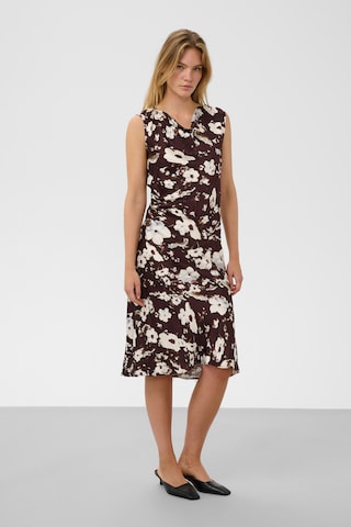 SOAKED IN LUXURY - Vestido 'Clero Mala' en marrón