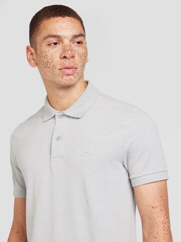 HOLLISTER - Camisa em cinzento