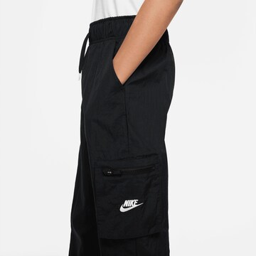 Nike Sportswear Loose fit Pants in Black