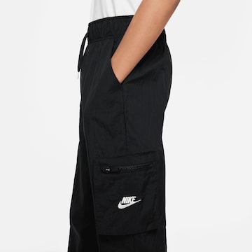 Nike SportswearLoosefit Hlače - crna boja