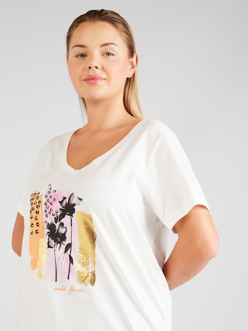 ONLY Carmakoma - Camiseta 'LISA' en blanco