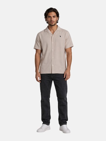 Coupe regular Chemise U.S. POLO ASSN. en beige