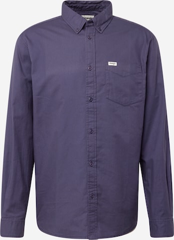 WRANGLER Regular Fit Skjorte i lilla: forside