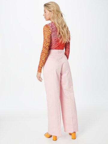 Nasty Gal Wide leg Pleat-front trousers in Pink