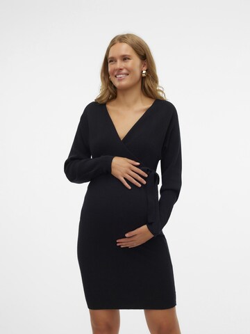 Robes en maille Vero Moda Maternity en noir : devant
