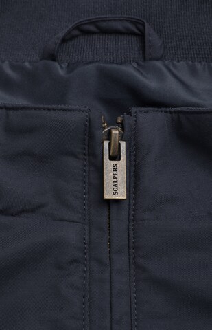 Veste mi-saison 'Cooper' Scalpers en bleu