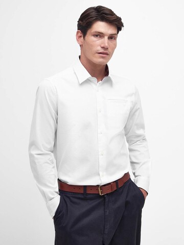 Barbour - Regular Fit Camisa 'Lyle' em branco