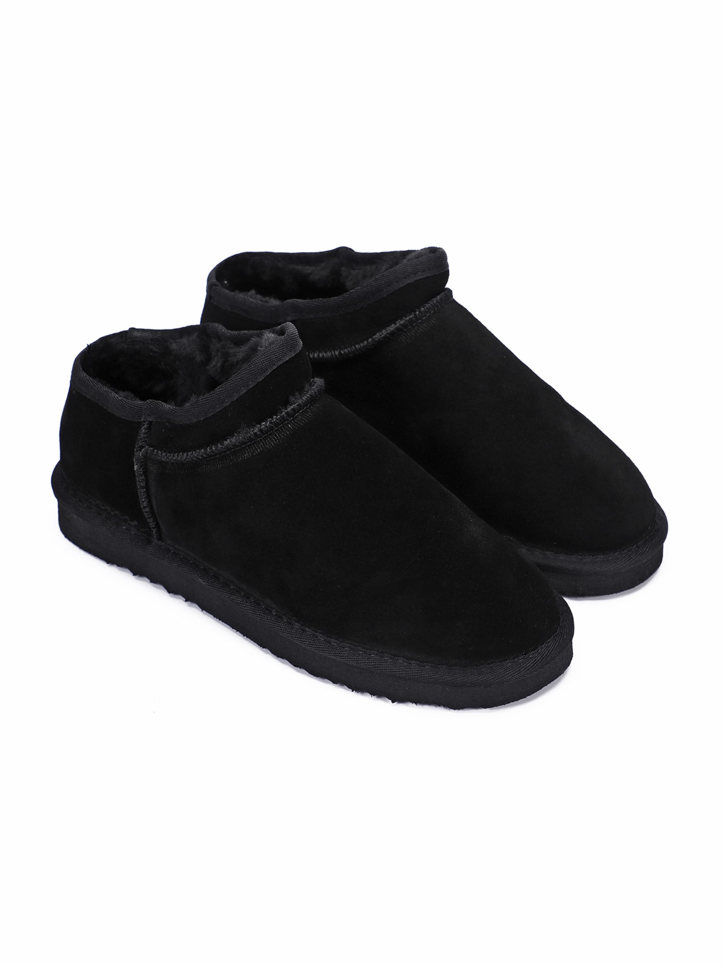 Bocanci de zăpadă 'Jack' de la Gooce pe negru