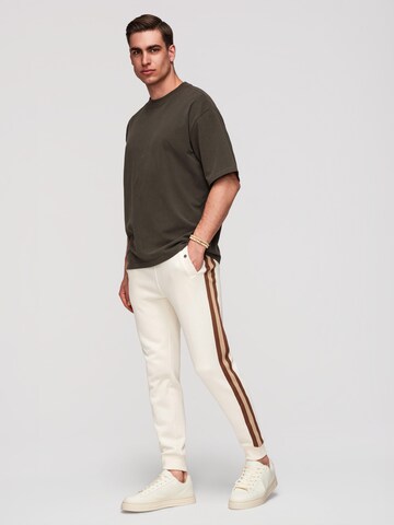 regular Pantaloni sportivi di Ombre in beige: frontale