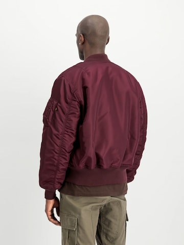 Veste mi-saison ALPHA INDUSTRIES en rouge