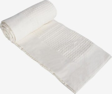 TURIFORM Blankets '150X220' in White: front
