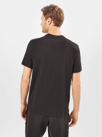 Nike Sportswear T-Shirt in Schwarz