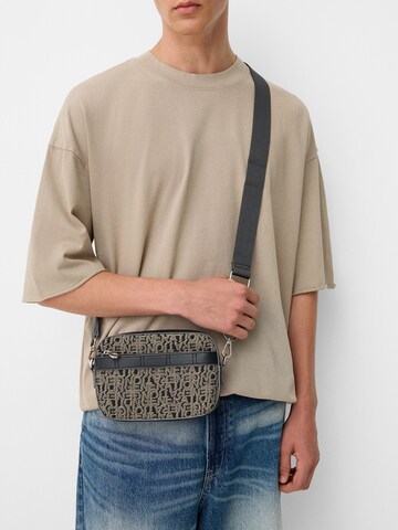 Bershka Tasche in Schwarz