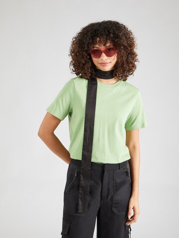 PIECES - Camisa 'RIA' em verde: frente