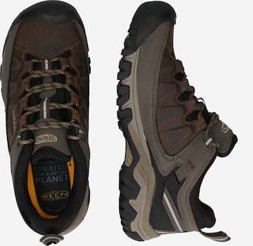 KEEN - Zapatos bajos 'Targhee III WP' en gris