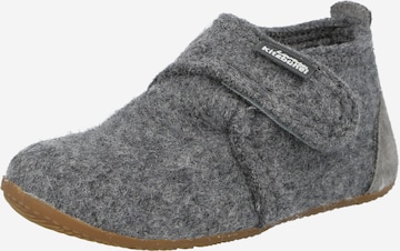 Living Kitzbühel Slippers in Grey: front