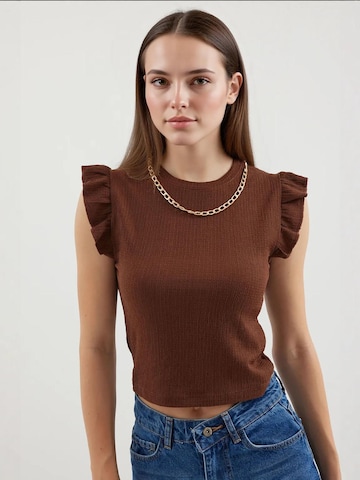 Bigdart Blouse in Brown: front