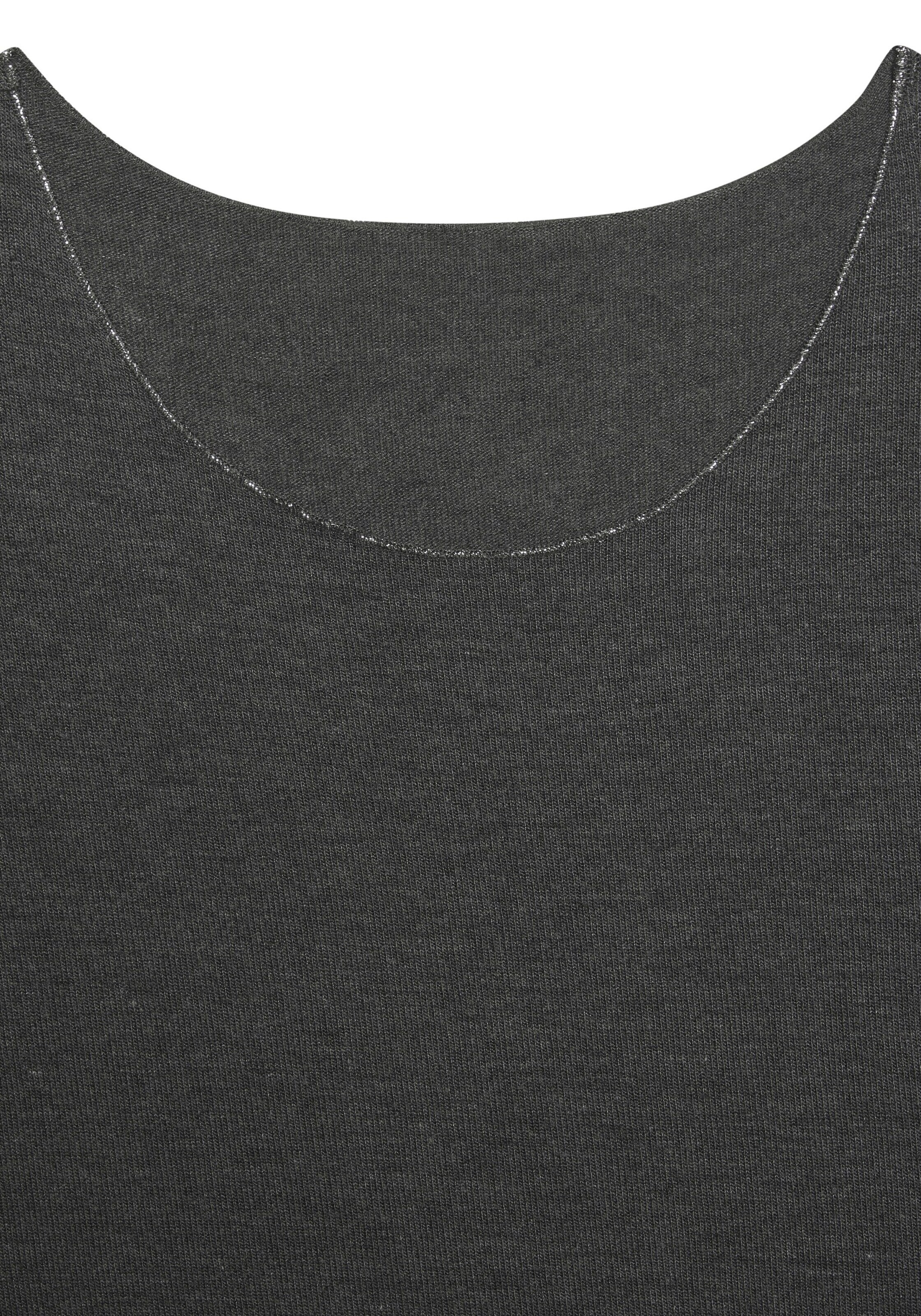 LASCANA Pullover i grå