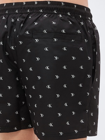 Calvin Klein Swimwear - Bermudas en negro