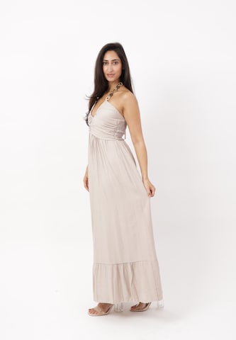 Abito estivo di Elara in beige