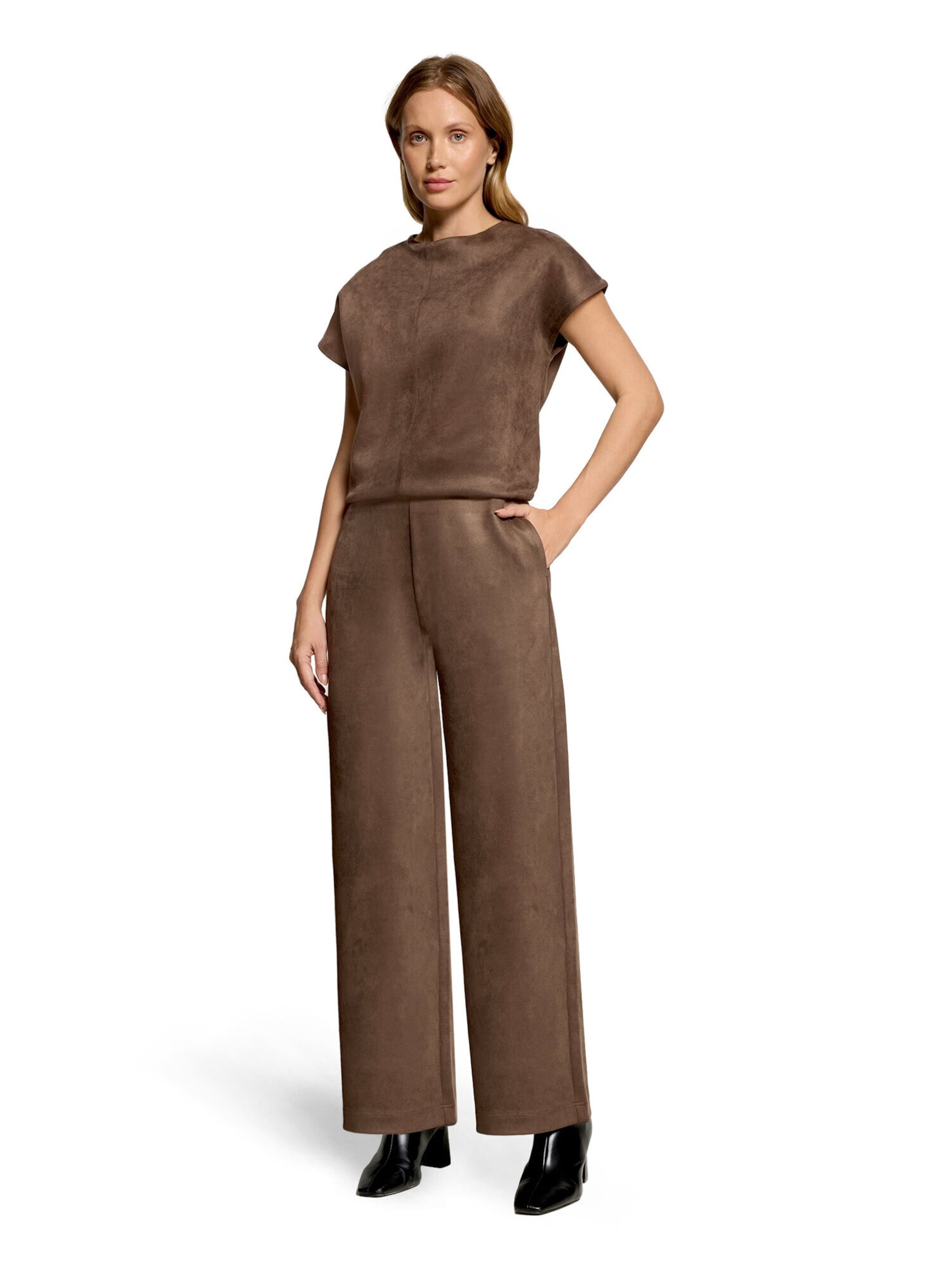 Cartoon Sweatshirt in Brown
