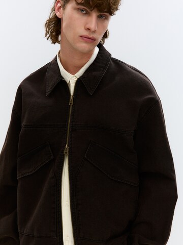 Veste mi-saison Pull&Bear en noir