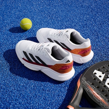 Chaussure de sport 'Courtquick' ADIDAS PERFORMANCE en blanc
