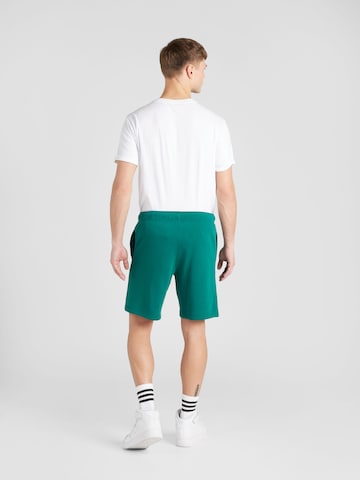 Regular Pantalon Champion Authentic Athletic Apparel en vert