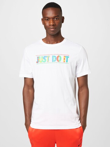 NIKE - Camiseta funcional en blanco: frente