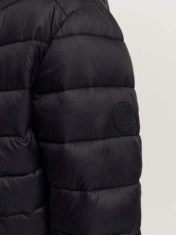 Veste d’hiver 'JJESprint' Jack & Jones Junior en noir