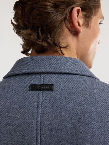 Cappotto invernale di Trussardi in blu