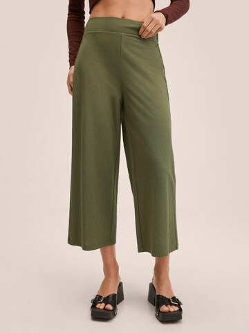 Wide leg Pantaloni 'Cintia 2' de la MANGO pe verde: față