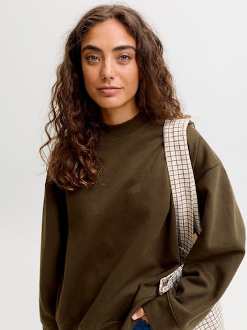 Sweat-shirt 'JXSOPHIA' JJXX en marron