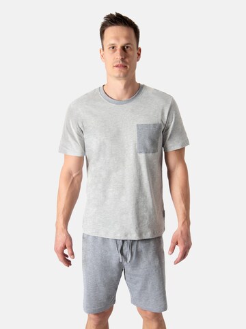 Pigiama corto 'Pantoneclo Men’s Nightwear Set' di PANTONECLO in grigio: frontale