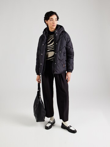QS Jacke in Schwarz